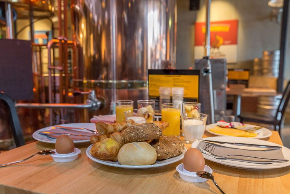 Leonardo Hotel Almere City Center Ngoại thất bức ảnh