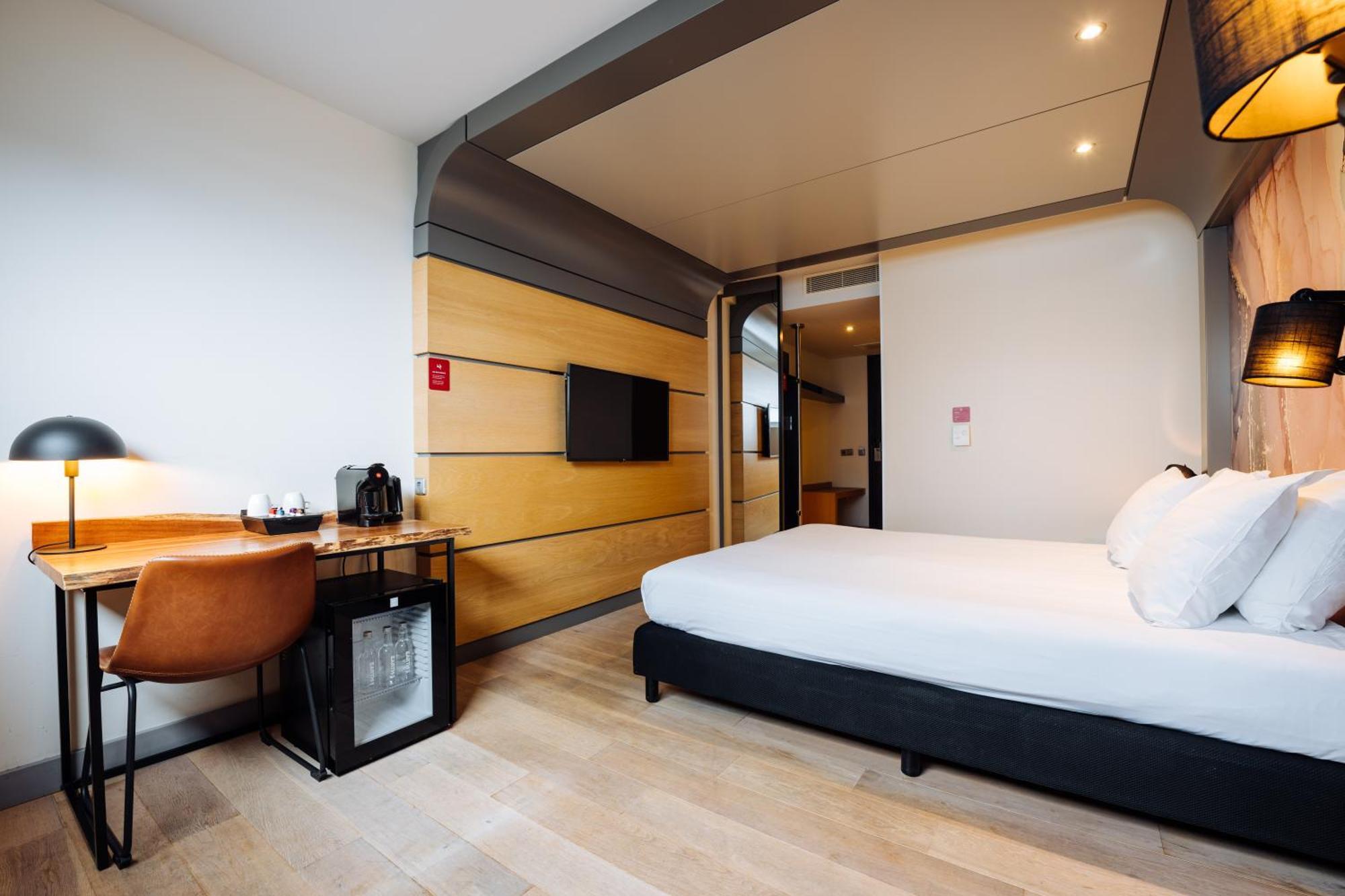 Leonardo Hotel Almere City Center Ngoại thất bức ảnh