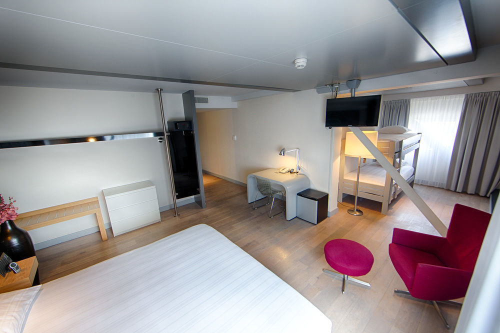 Leonardo Hotel Almere City Center Ngoại thất bức ảnh